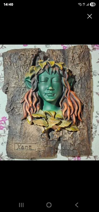 Quadri mitologici in legno e plastica