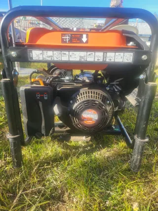 Generador Eléctrico Turbo 3300W Gasolina