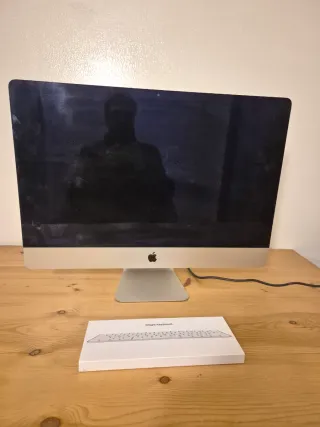 Imac 27 Plata Con teclado inalambrico, Sin raton