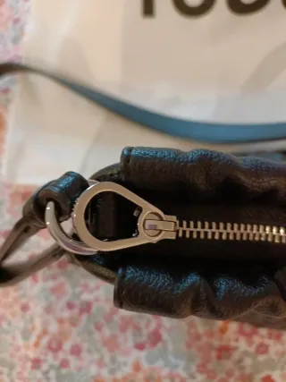 Bolso Tous negro acolchado