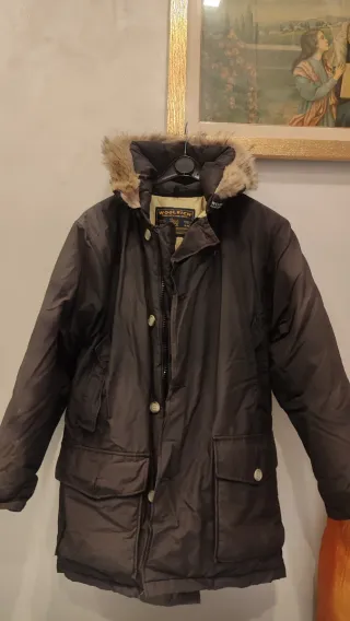 Parka Woolrich nera con cappuccio taglia S