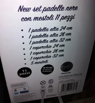 Set 11 pezzi padelle nere con mestoli