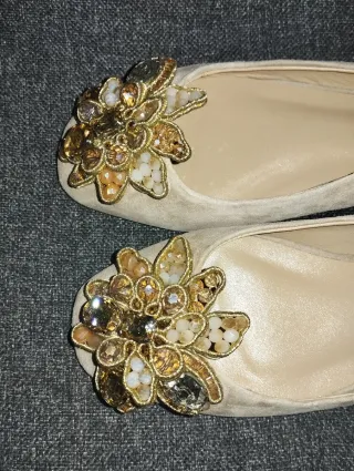 Bailarinas destalonadas beige T38 sin estrenar