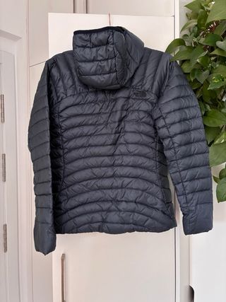 Abrigo The North Face Gris