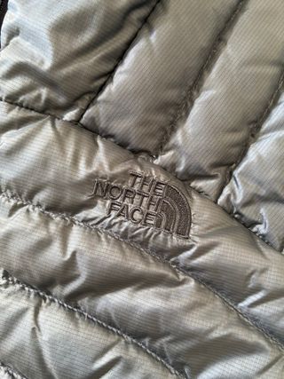 Abrigo The North Face Gris