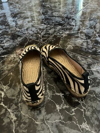 Alpargatas cebra talla 37