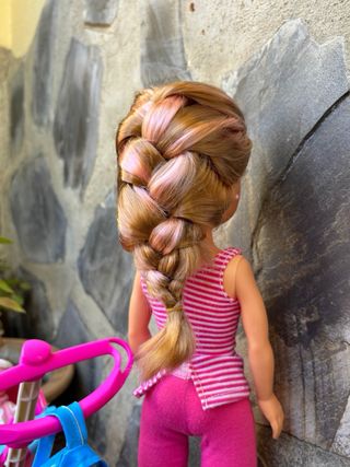 Nancy Niñera con Cochecito y Bebé