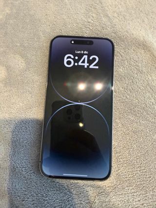 iPhone 14 Pro Max viola