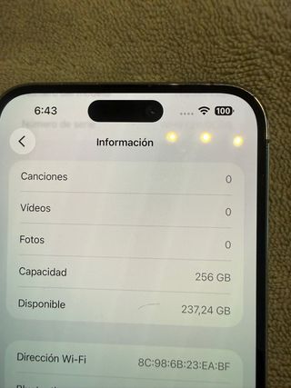 iPhone 14 Pro Max viola