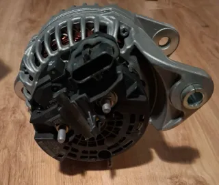 Alternador Bosch para Camión Volvo