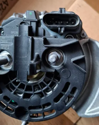 Alternador Bosch para Camión Volvo
