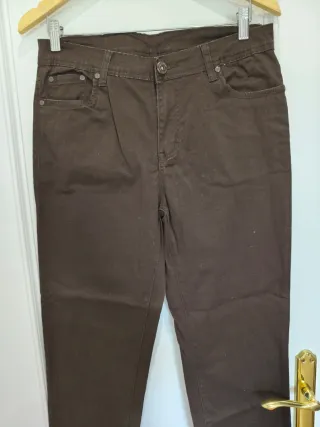 Pantalón mujer marrón
