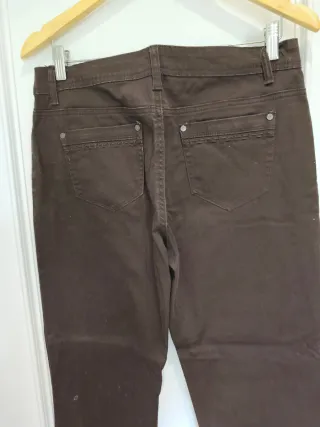 Pantalón mujer marrón