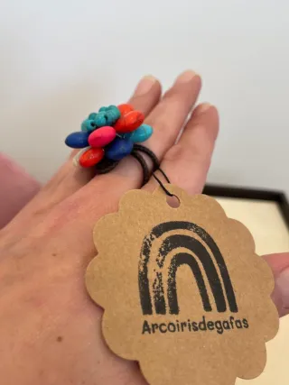 Anillo ajustable flor piedras preciosas