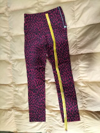 Pantaloni Zara fantasia maculata