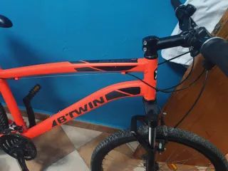 Bicicleta Montaña Naranja BTWIN 26'