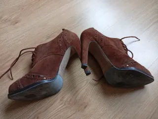 Botín cordones tacón Pura Lopez marrón ante