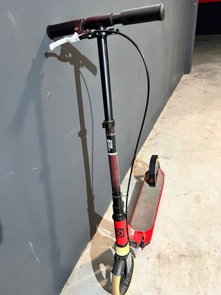 Patinete Oxelo MID 9 con suspensión - buen estado