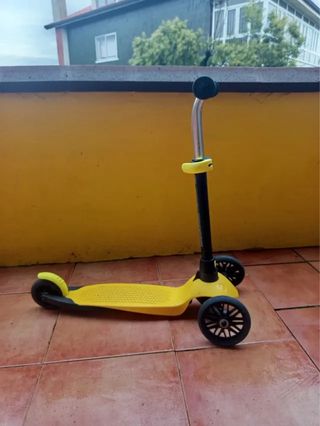 Patinete infantil amarillo 3 ruedas