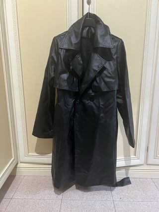 Trench nero in ecopelle