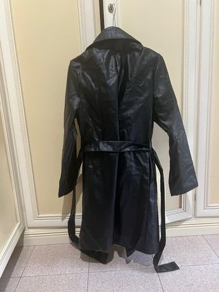 Trench nero in ecopelle