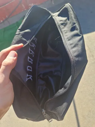 Neceser Reebok Negro