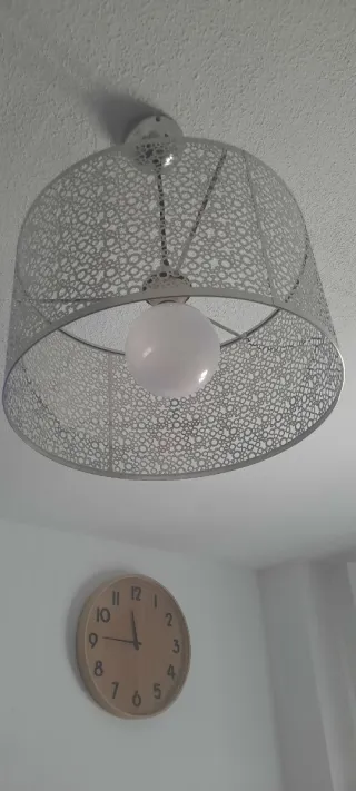 Lámpara de techo moderna plateada