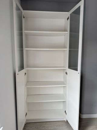 Mobiliario de salón en perfecto estado