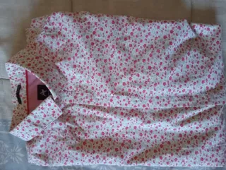 Jersey y camisa floral hombre azul