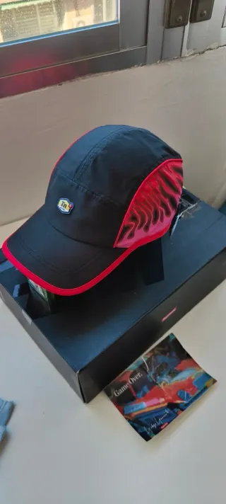 Gorra Nike TN Supreme Negra Roja Talla Única