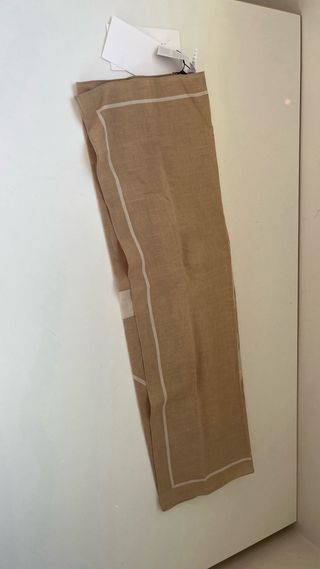 Bonito Fular Calvin Klein Jeans Beige Nuevo