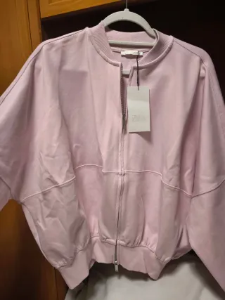 Chaqueta bomber Zara rosa talla única