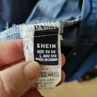 Vestido vaquero con volantes