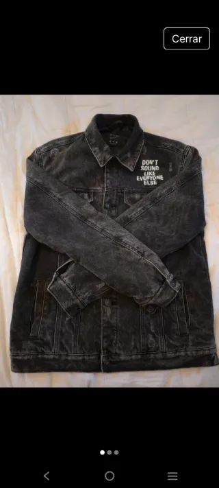 Cazadora vaquera Bershka gris/ negro lavado