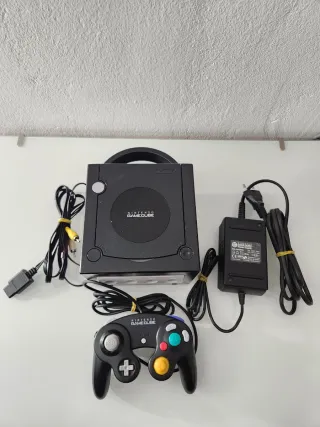 Nintendo GameCube DOL-001 PAL Nero Controller