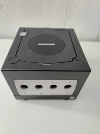 Nintendo GameCube DOL-001 PAL Nero Controller