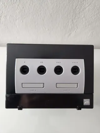 Nintendo GameCube DOL-001 PAL Nero Controller