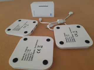 Lote de 3 cargadores inalámbricos y tplink