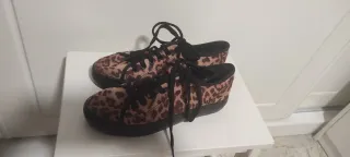 Zapatillas leopardo mujer