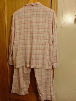 Pijama cuadros rosa y blanco
