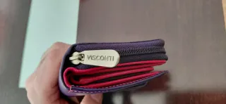 Cartera de mujer morada