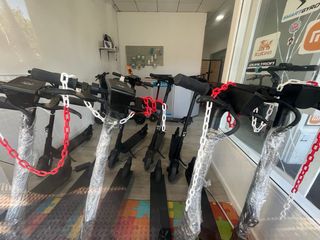 Confezione da 5 monopattini elettrici BIRD