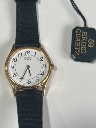 Reloj Seiko Mujer Negro/Dorado