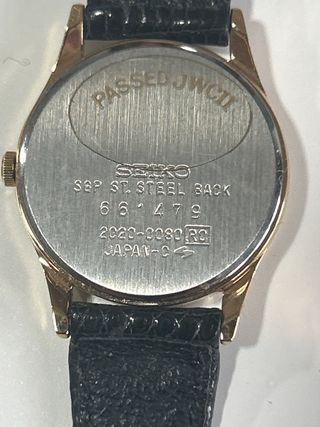 Reloj Seiko Mujer Negro/Dorado