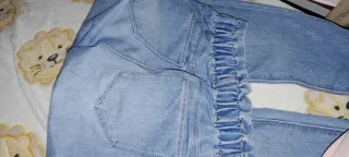 Pantalones vaqueros adolescentes