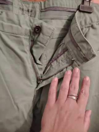 Pantalón vaquero verde