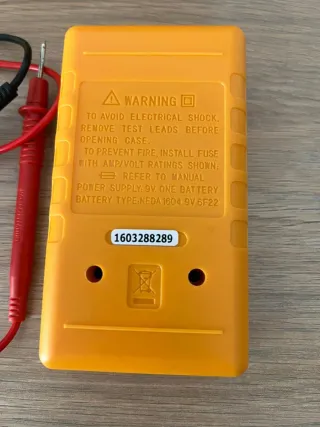 Multímetro Digital DH-60.101 con Caja