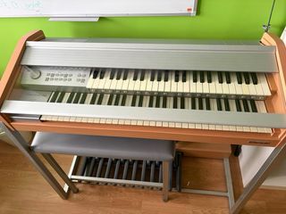 Órgano Ringway RS-400