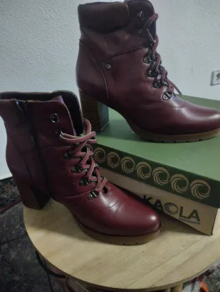 Botines Kaola Piel Tacon Granate Talla 41