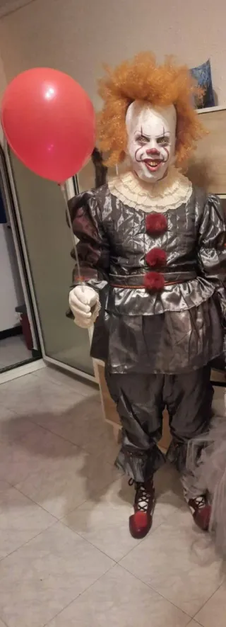 Disfraz payaso Pennywise IT